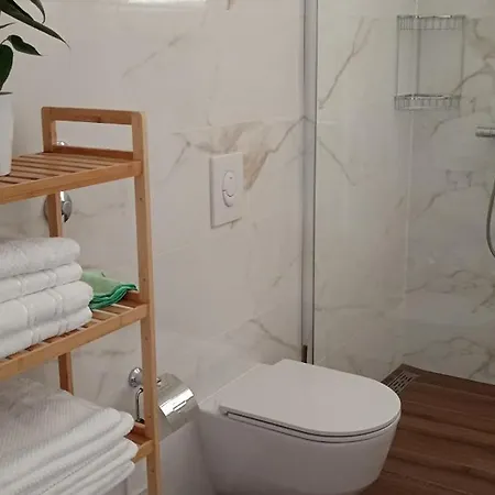 Apartman Twins 2 By Guide Thurinici